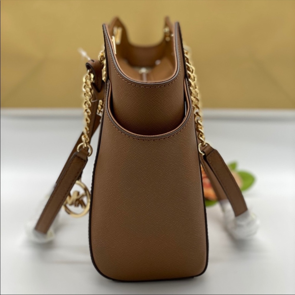 MICHAEL KORS LG CHAIN SHOULDER TOTE LUGGAGE - Picture 13 of 16